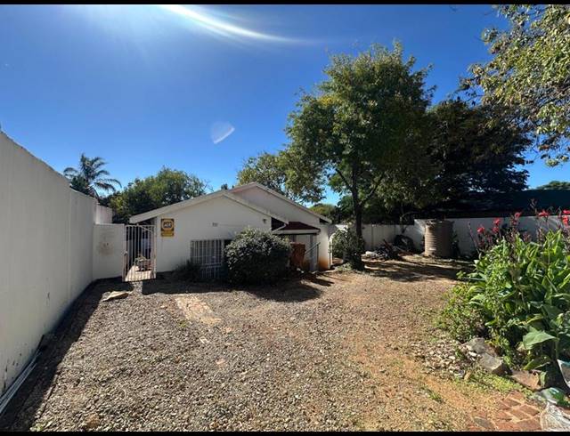 3 BEDROOM HOUSE FOR SALE IN WESTDENE